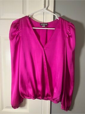 Sam & Libby Fuchsia V-Neck Long Sleeve Blouse